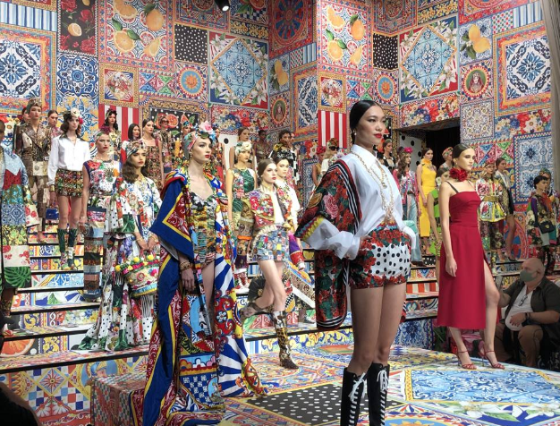 Dolce & Gabbana is also starting to use the "PatchWork" technique