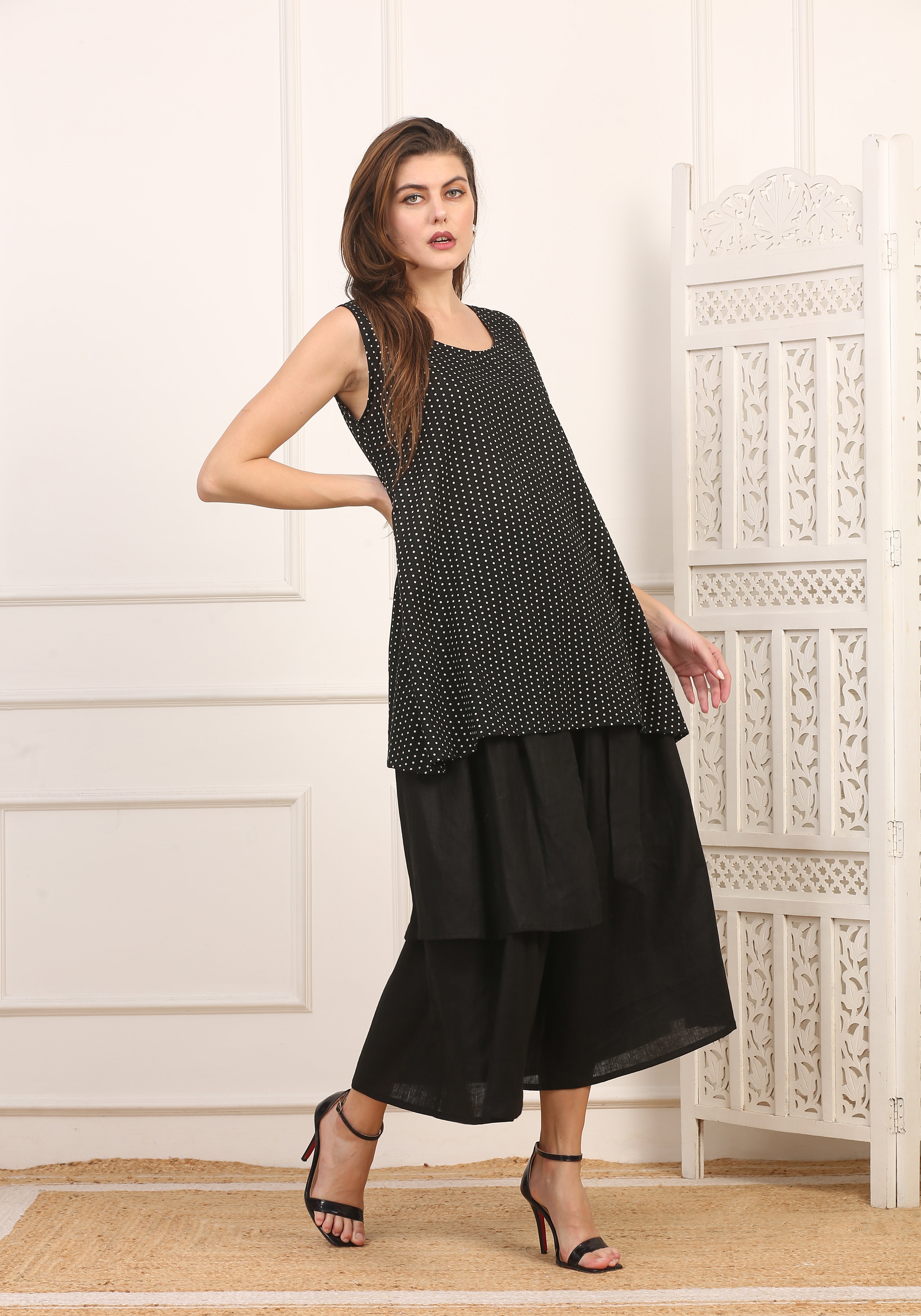 Mini Abito a Pois Bianchi in Cotone Nero