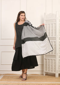 Telo Pareo Versatile in Cotone Patchwork Bianco e Nero