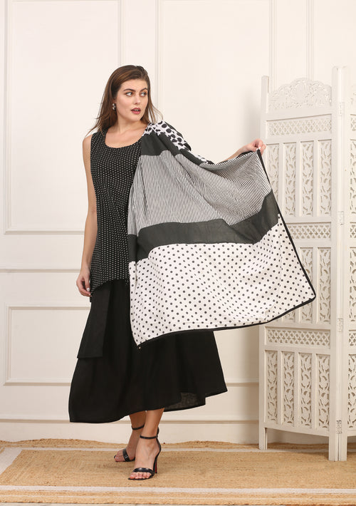 Telo Pareo Versatile in Cotone Patchwork Bianco e Nero