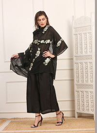 Top in Seta Viscosa Nera con Ricami Floreali Dorati