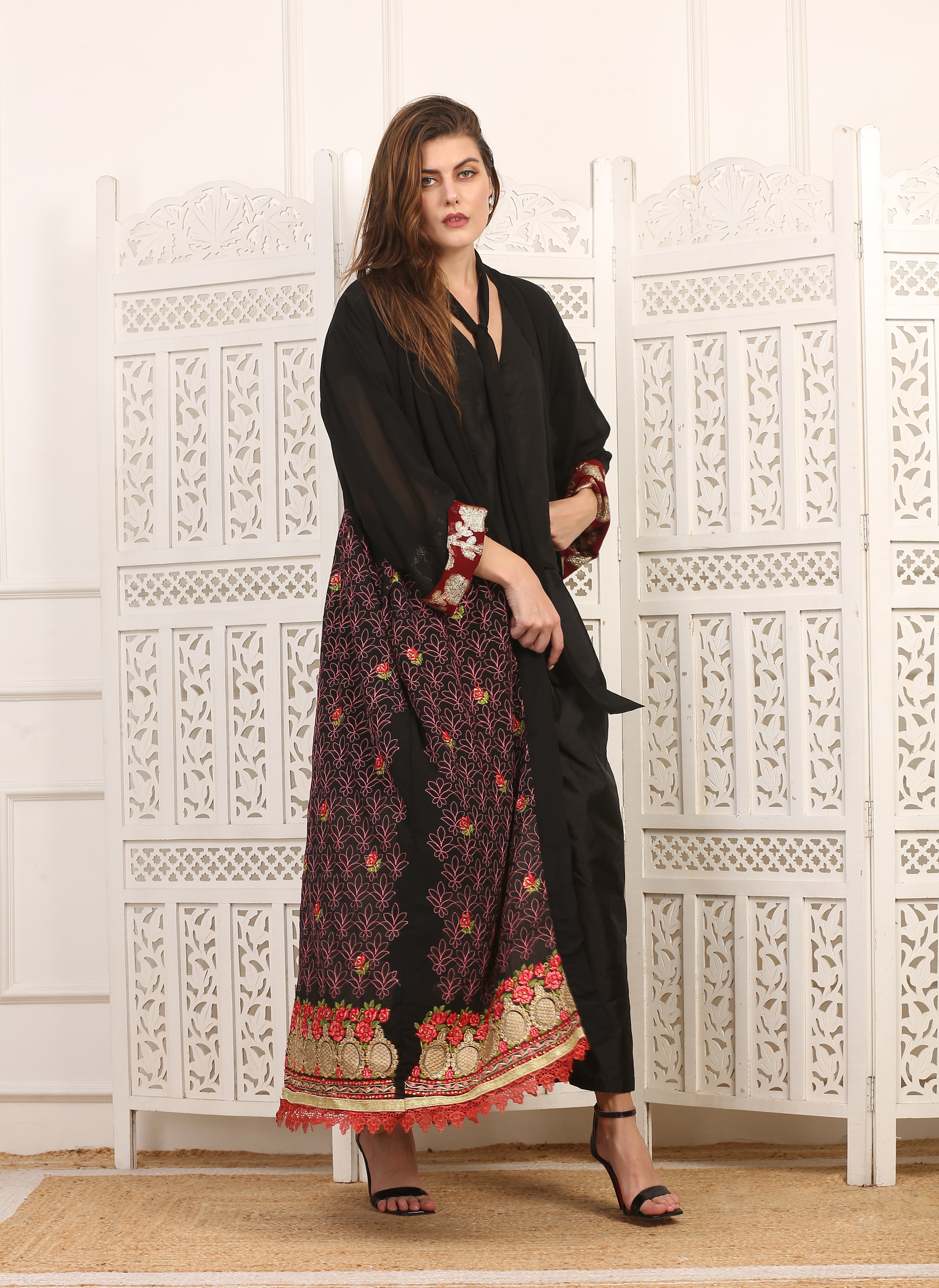 Kimono Seta Sarii con Ricami Artigianali