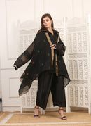 Stola in Seta Ricamata con Maniche