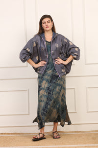 Giubbino con Cappuccio in Seta Shibori Viola con Motivi Geometrici