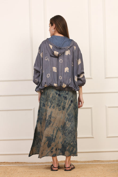 Giubbino con Cappuccio in Seta Shibori Viola con Motivi Geometrici