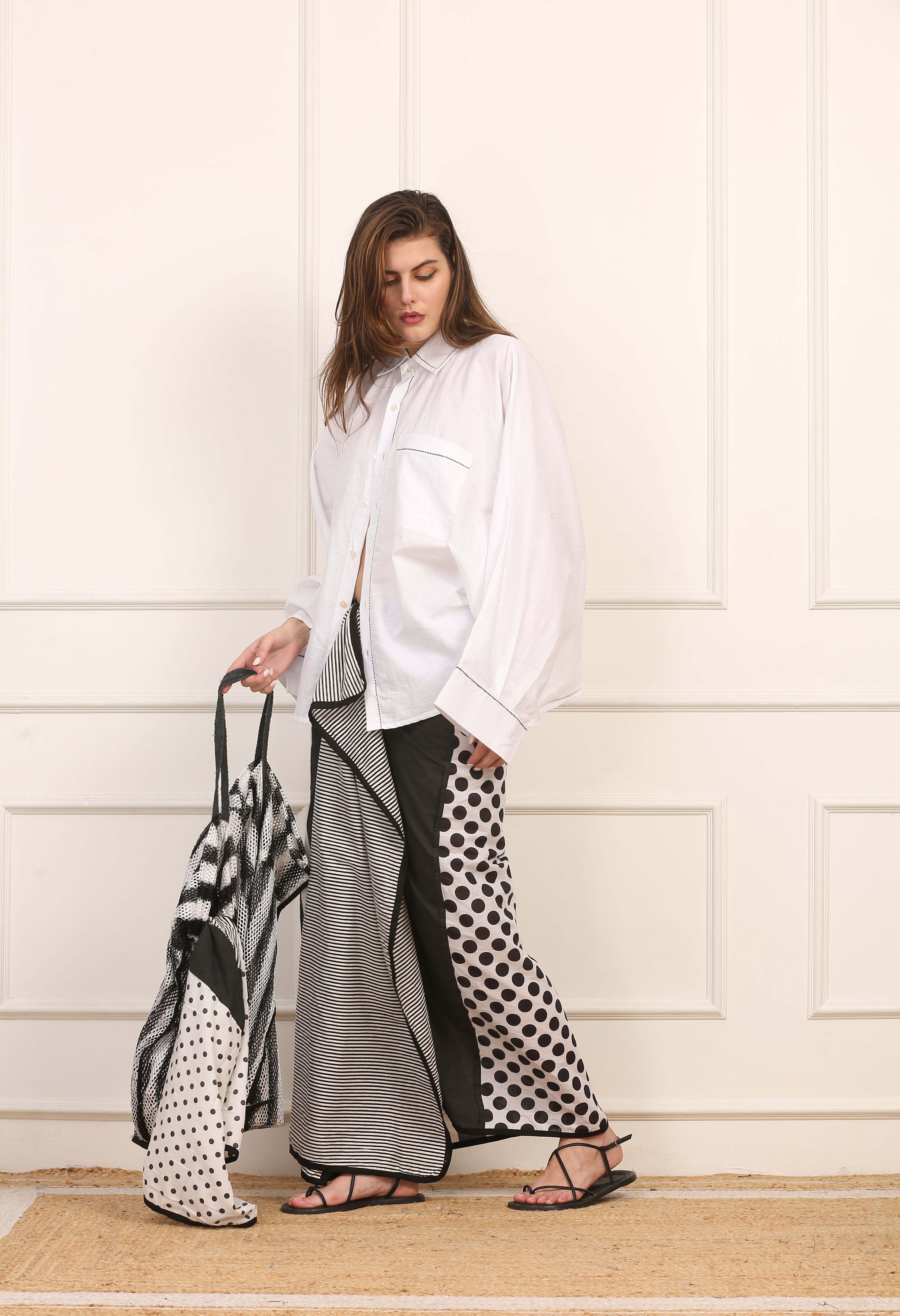 Camicia Lino Cotone Nero con Impunture Bianche