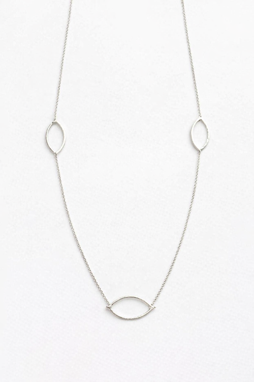 Collana con Elementi Ovali Bagnata in Argento