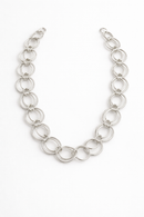 Collana di Anelli Bagnata in Argento