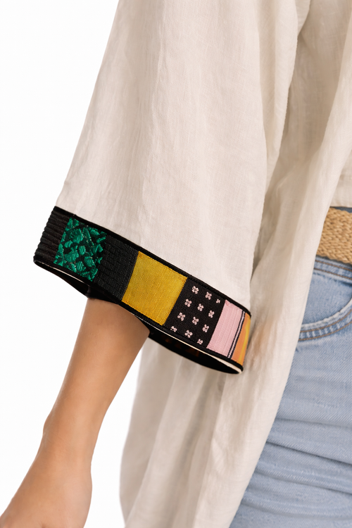 Kimono in Cotone Bianco con Polsini Patchwork in Seta